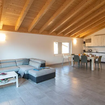 Apartmán Attico Bella Vista Dubino